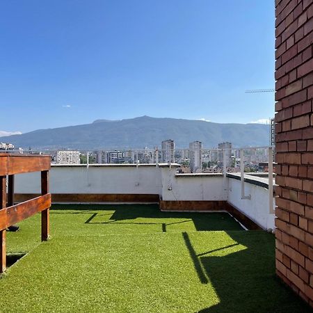Rooftop City Loft Sofia Bagian luar foto